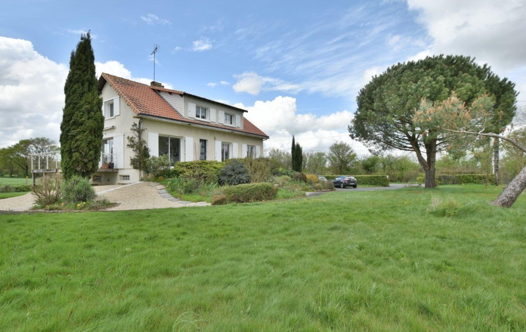 Agence Michel ROUIL : Maison / Villa | CHOLET (49300) | 148 m2 | 275 000 € 