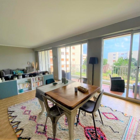  Agence Michel ROUIL : Appartement | CHOLET (49300) | 122 m2 | 1 090 € 