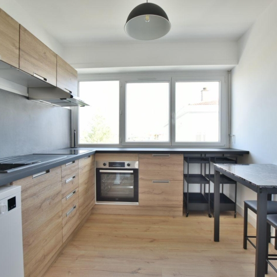  Agence Michel ROUIL : Apartment | CHOLET (49300) | 67 m2 | 750 € 