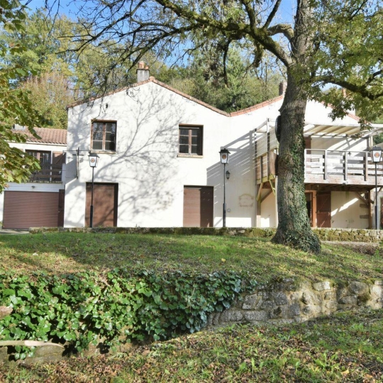  Agence Michel ROUIL : Maison / Villa | CHOLET (49300) | 270 m2 | 199 900 € 