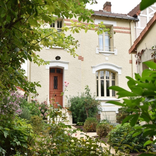  Agence Michel ROUIL : Maison / Villa | CHOLET (49300) | 100 m2 | 297 825 € 