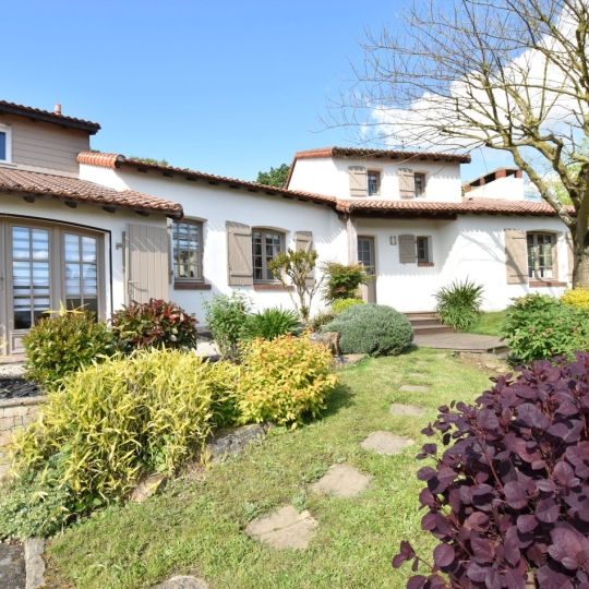  Agence Michel ROUIL : Maison / Villa | CHOLET (49300) | 170 m2 | 364 000 € 