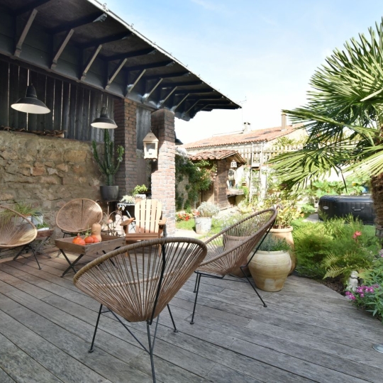  Agence Michel ROUIL : Maison / Villa | MORTAGNE-SUR-SEVRE (85290) | 208 m2 | 399 000 € 