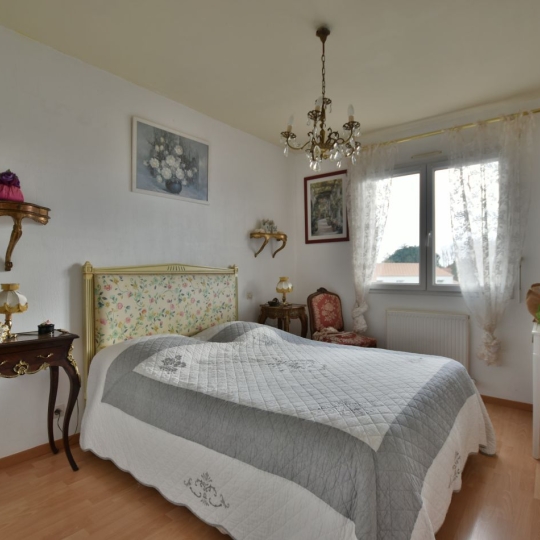 Agence Michel ROUIL : Maison / Villa | YZERNAY (49360) | 140 m2 | 273 000 € 
