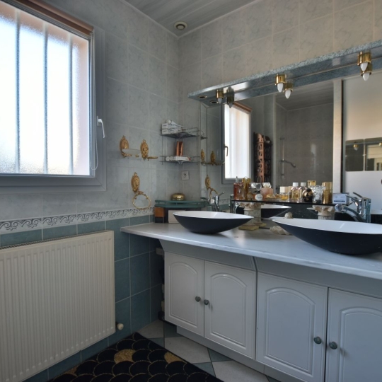  Agence Michel ROUIL : Maison / Villa | YZERNAY (49360) | 140 m2 | 273 000 € 