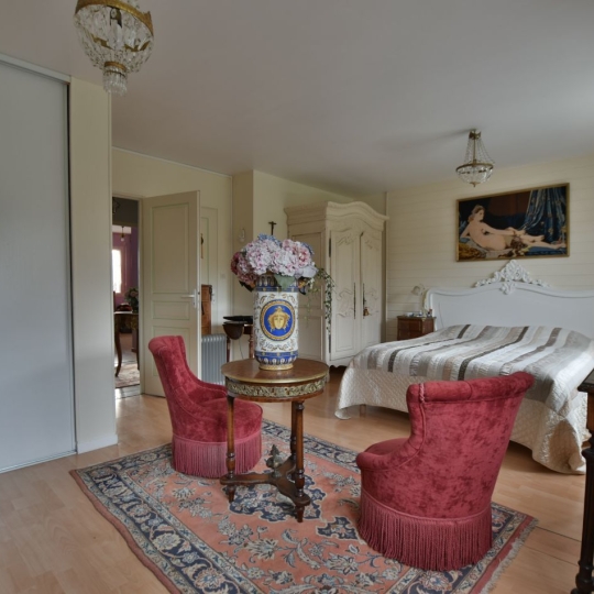  Agence Michel ROUIL : Maison / Villa | YZERNAY (49360) | 140 m2 | 273 000 € 