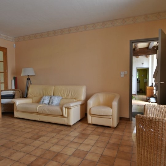  Agence Michel ROUIL : Maison / Villa | BEGROLLES-EN-MAUGES (49122) | 200 m2 | 343 200 € 