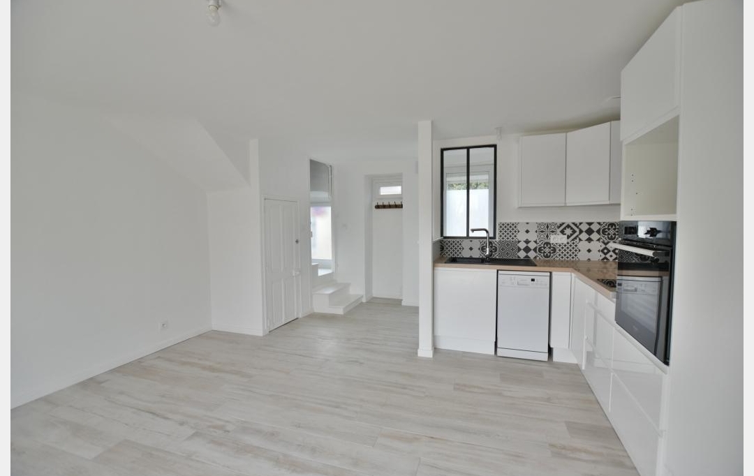 Agence Michel ROUIL : Maison / Villa | CHOLET (49300) | 48 m2 | 650 € 
