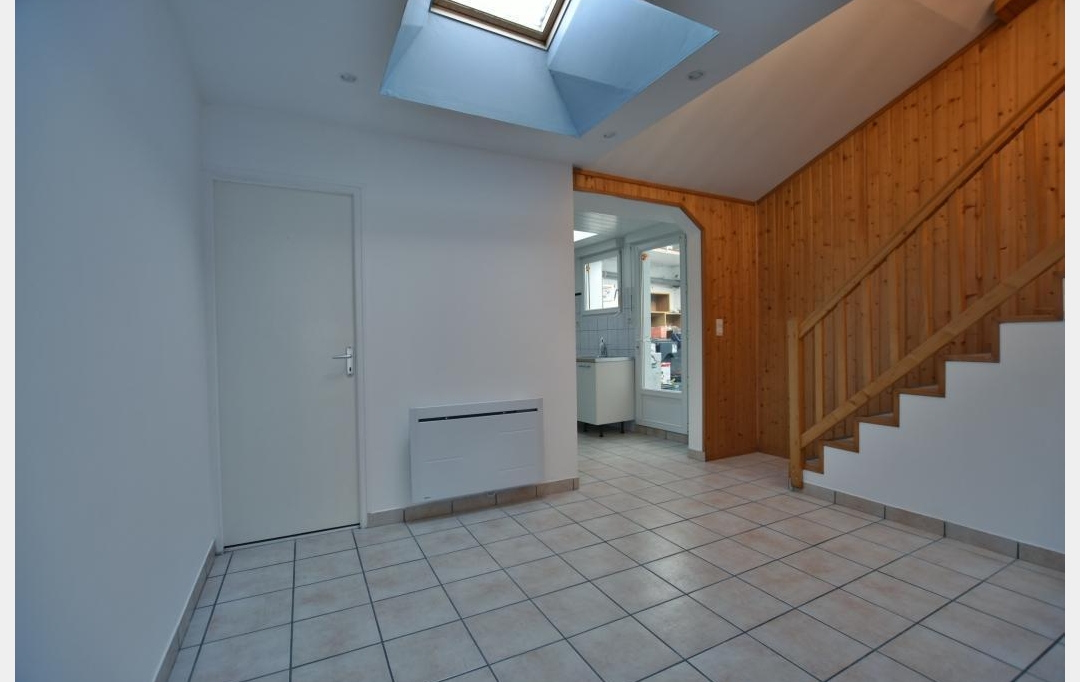 Agence Michel ROUIL : Maison / Villa | YZERNAY (49360) | 70 m2 | 470 € 