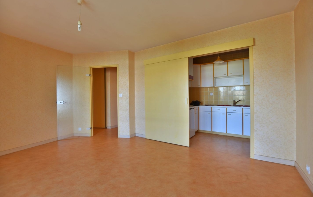 Agence Michel ROUIL : Appartement | CHOLET (49300) | 48 m2 | 610 € 