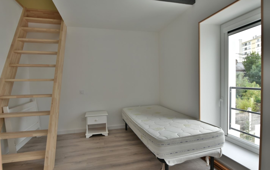 Agence Michel ROUIL : House | CHOLET (49300) | 62 m2 | 895 € 