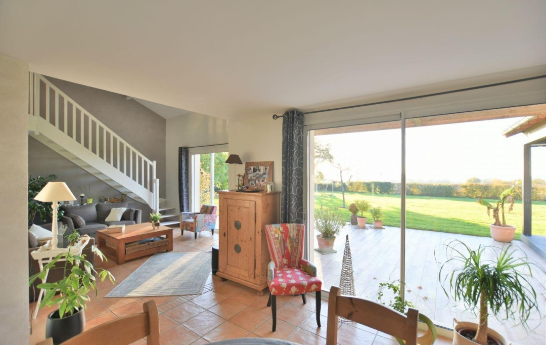 Agence Michel ROUIL : Maison / Villa | CHOLET (49300) | 157 m2 | 332 800 € 