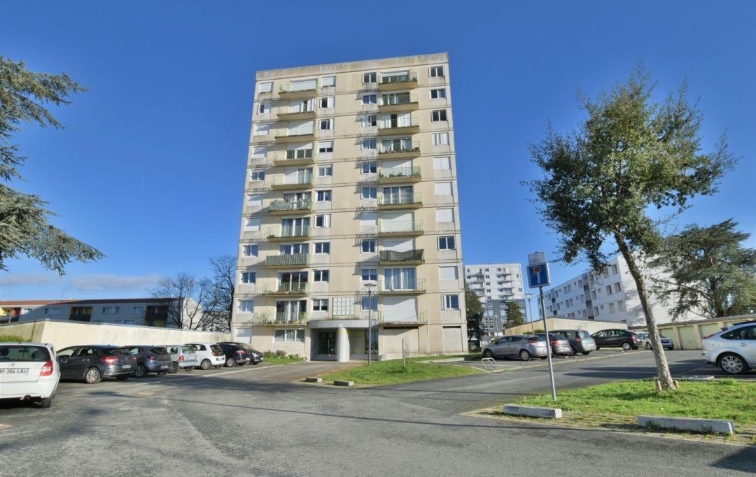 Agence Michel ROUIL : Appartement | CHOLET (49300) | 63 m2 | 85 200 € 