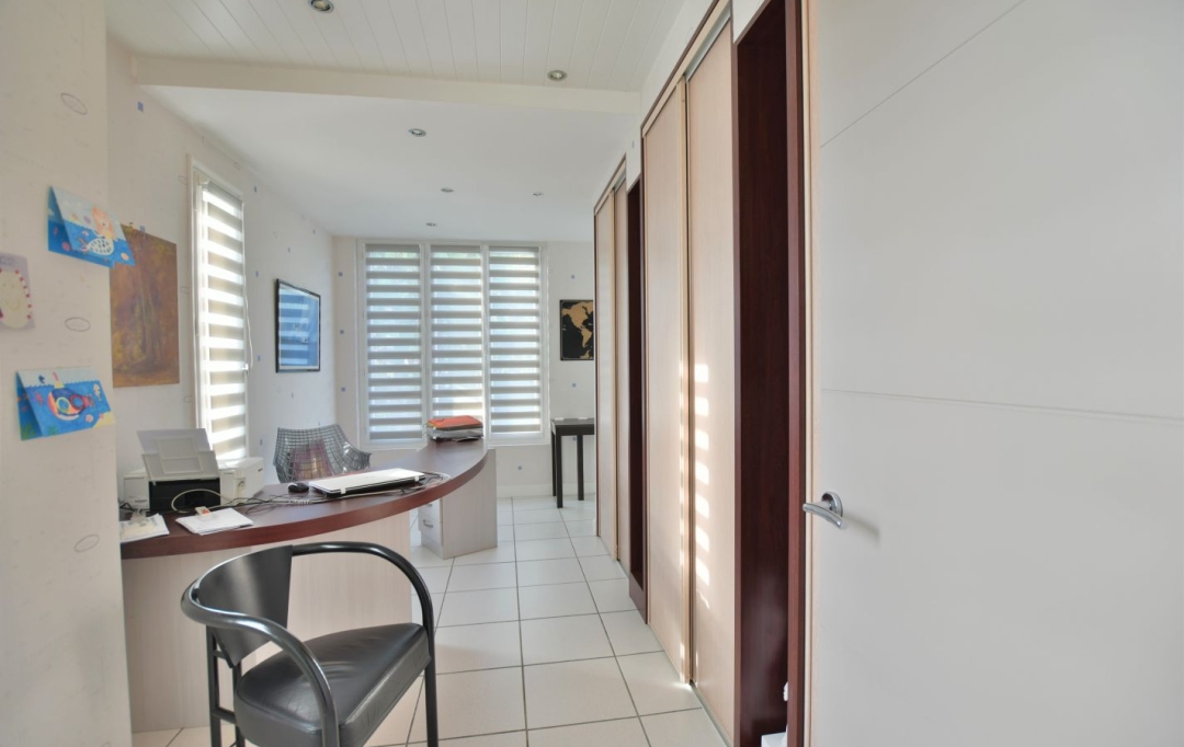 Agence Michel ROUIL : Maison / Villa | CHOLET (49300) | 183 m2 | 395 000 € 