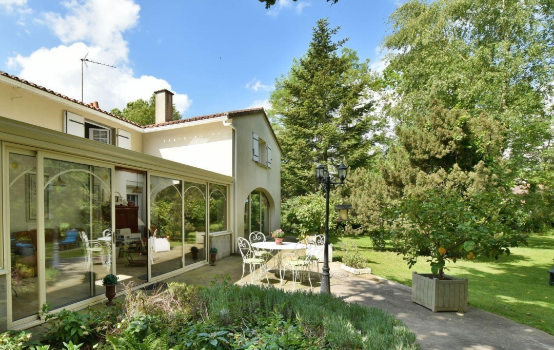 Agence Michel ROUIL : Maison / Villa | CHOLET (49300) | 180 m2 | 322 900 € 