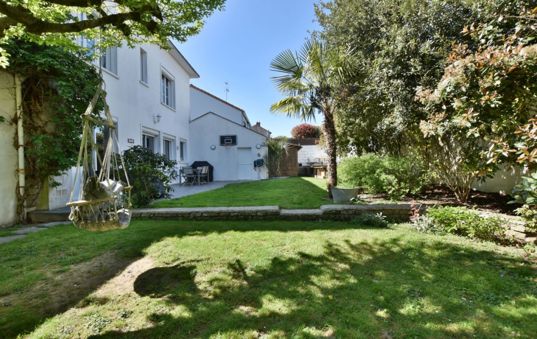 Agence Michel ROUIL : Maison / Villa | CHOLET (49300) | 160 m2 | 399 900 € 