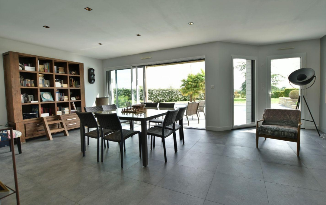 Agence Michel ROUIL : Maison / Villa | CHOLET (49300) | 224 m2 | 414 000 € 
