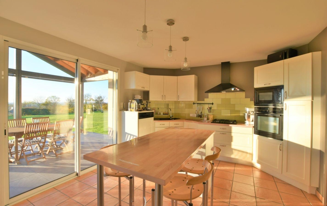 Agence Michel ROUIL : Maison / Villa | CHOLET (49300) | 157 m2 | 332 800 € 