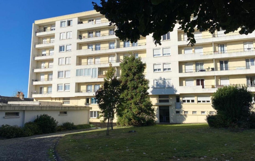 Agence Michel ROUIL : Appartement | CHOLET (49300) | 46 m2 | 83 000 € 