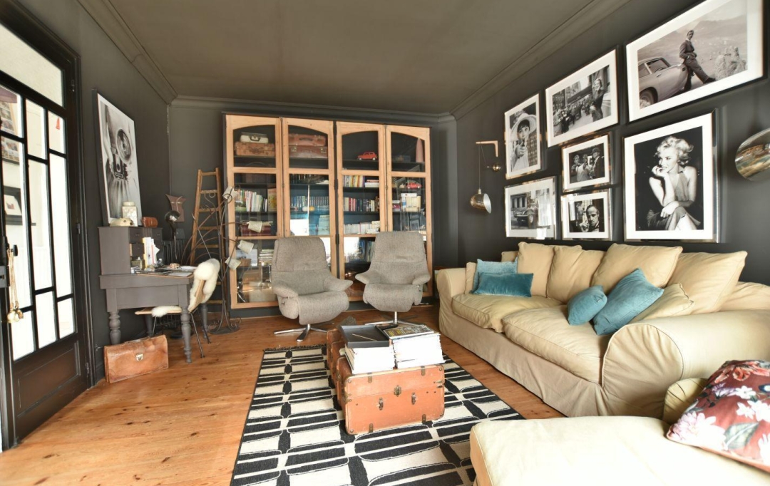 Agence Michel ROUIL : Maison / Villa | MORTAGNE-SUR-SEVRE (85290) | 208 m2 | 399 000 € 