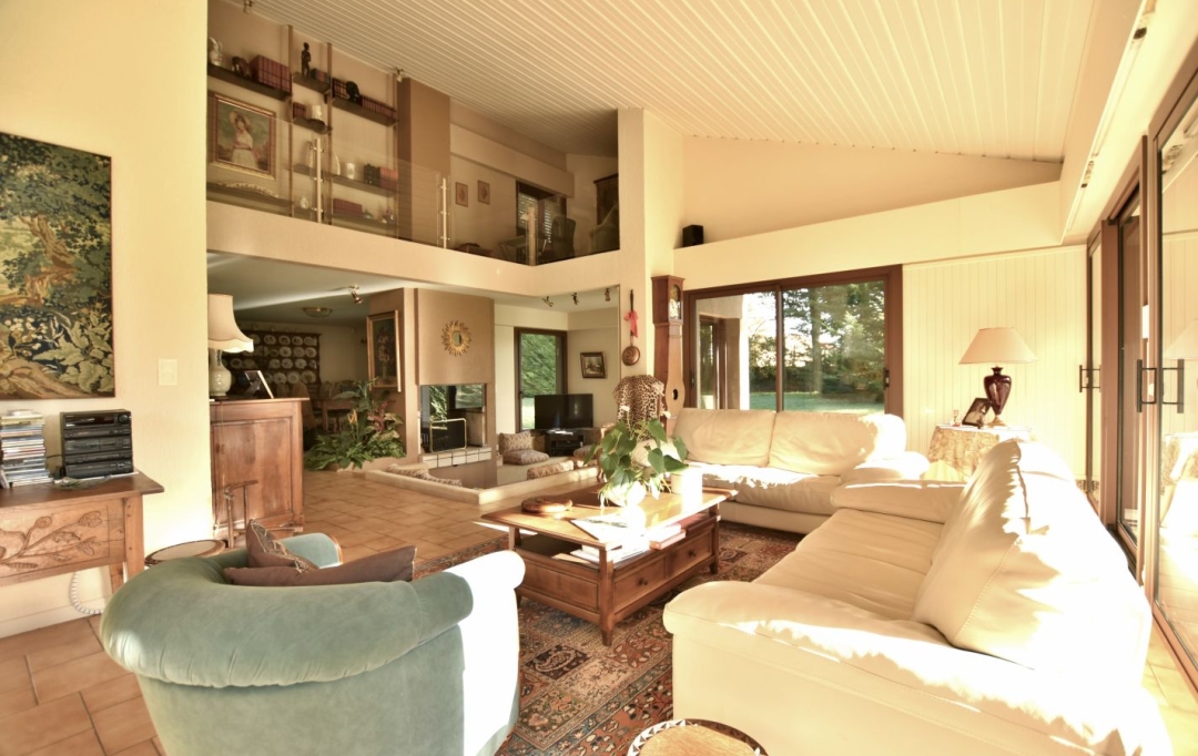 Agence Michel ROUIL : Maison / Villa | CHOLET (49300) | 267 m2 | 540 800 € 