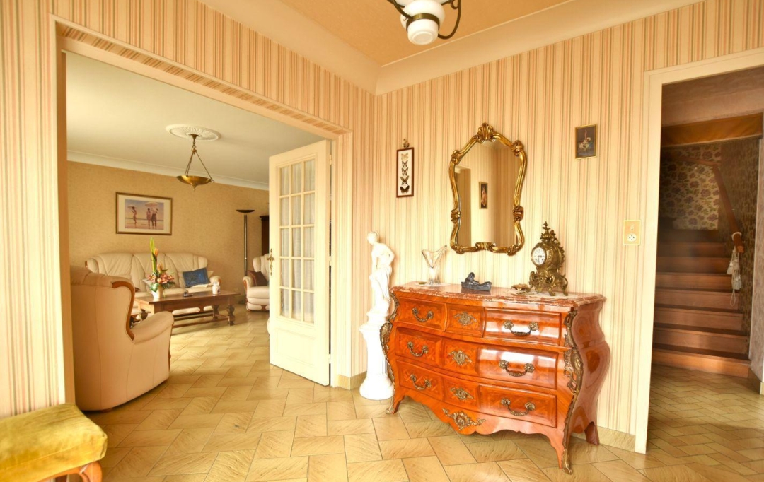 Agence Michel ROUIL : Maison / Villa | CHOLET (49300) | 123 m2 | 271 000 € 