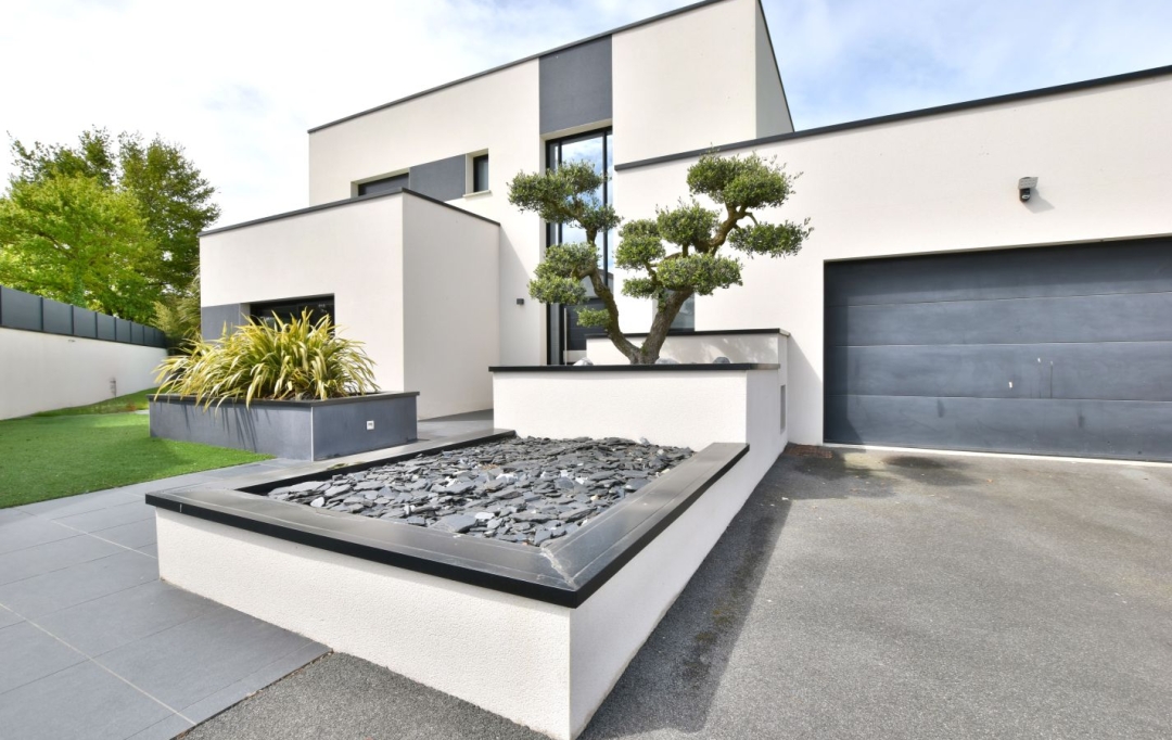 Agence Michel ROUIL : Maison / Villa | LA TESSOUALLE (49280) | 214 m2 | 559 900 € 