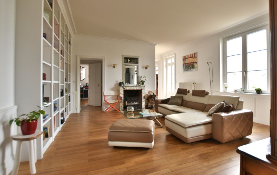 Agence Michel ROUIL : Apartment | CHOLET (49300) | 170 m2 | 468 850 € 