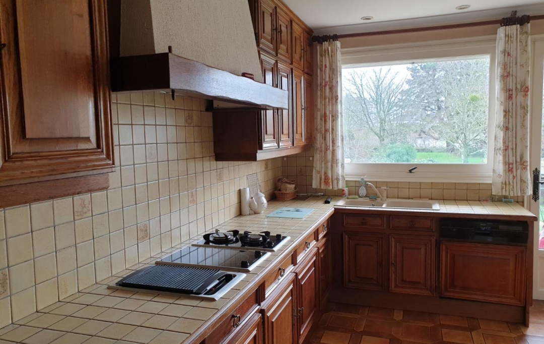 Agence Michel ROUIL : House | CHOLET (49300) | 139 m2 | 229 000 € 