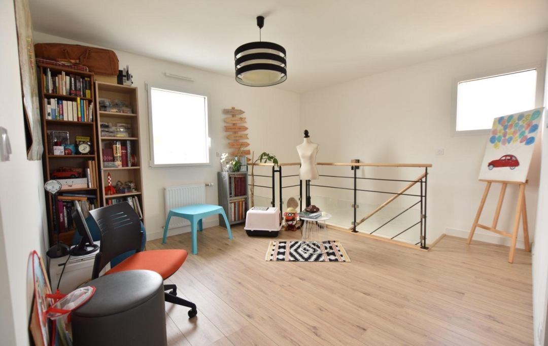 Agence Michel ROUIL : Maison / Villa | SAINT-CHRISTOPHE-DU-BOIS (49280) | 115 m2 | 311 900 € 