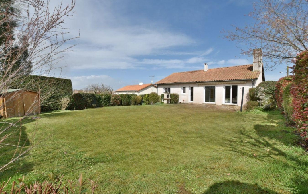 Agence Michel ROUIL : House | SAINT-LEGER-SOUS-CHOLET (49280) | 119 m2 | 234 900 € 