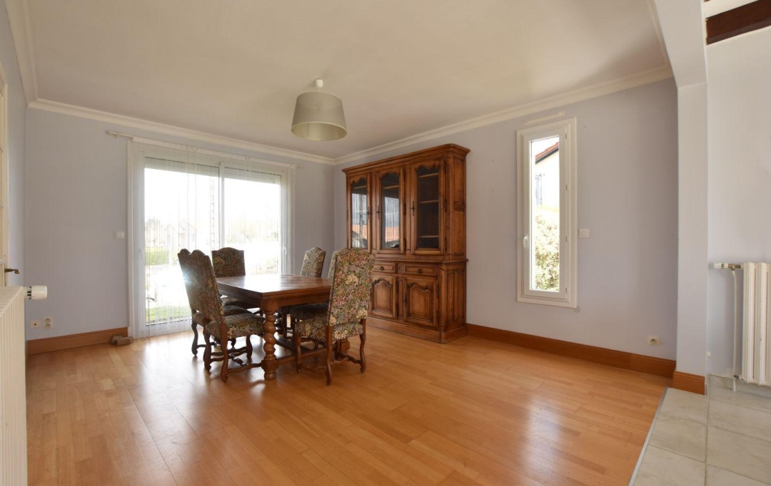 Agence Michel ROUIL : House | SAINT-LEGER-SOUS-CHOLET (49280) | 119 m2 | 234 900 € 