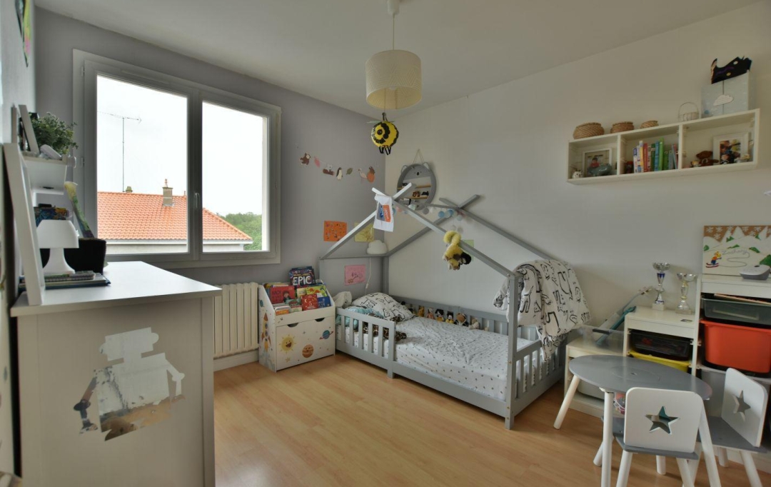 Agence Michel ROUIL : Maison / Villa | MORTAGNE-SUR-SEVRE (85290) | 142 m2 | 240 000 € 