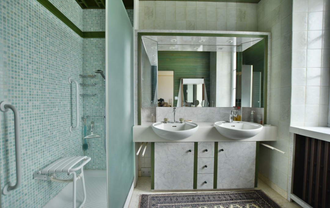 Agence Michel ROUIL : Maison / Villa | MORTAGNE-SUR-SEVRE (85290) | 182 m2 | 280 000 € 