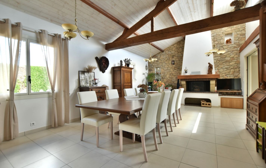 Agence Michel ROUIL : Maison / Villa | MAULEVRIER (49360) | 211 m2 | 436 800 € 