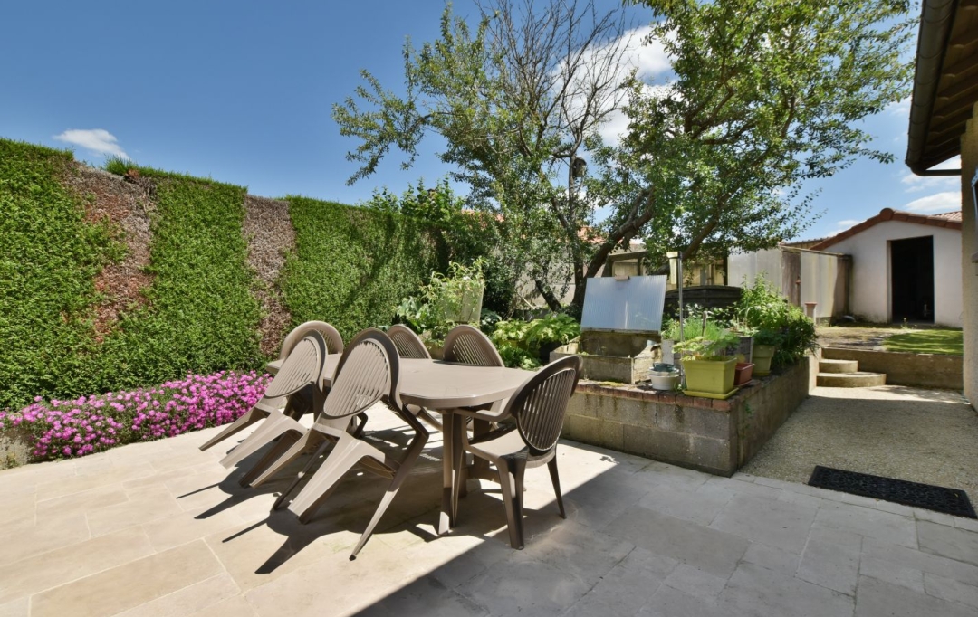 Agence Michel ROUIL : Maison / Villa | MAULEVRIER (49360) | 211 m2 | 436 800 € 