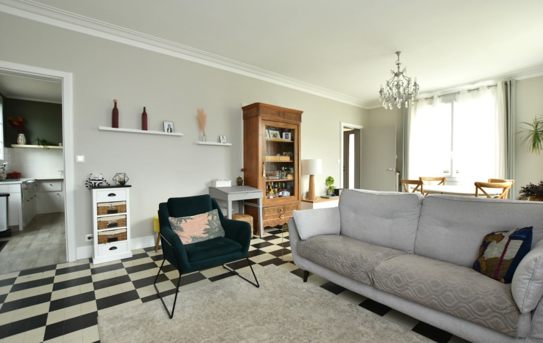 Agence Michel ROUIL : House | CHOLET (49300) | 165 m2 | 353 600 € 