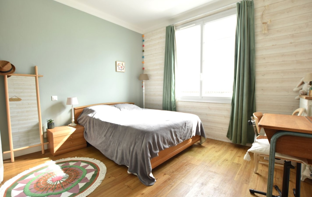 Agence Michel ROUIL : House | CHOLET (49300) | 165 m2 | 353 600 € 