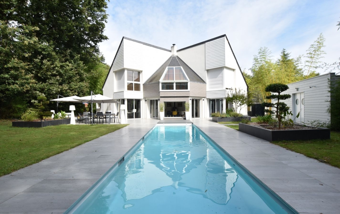Agence Michel ROUIL : Maison / Villa | CHOLET (49300) | 240 m2 | 721 000 € 