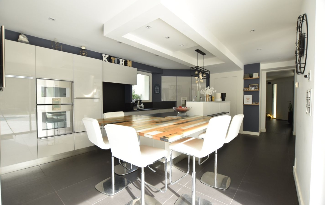 Agence Michel ROUIL : Maison / Villa | CHOLET (49300) | 240 m2 | 721 000 € 