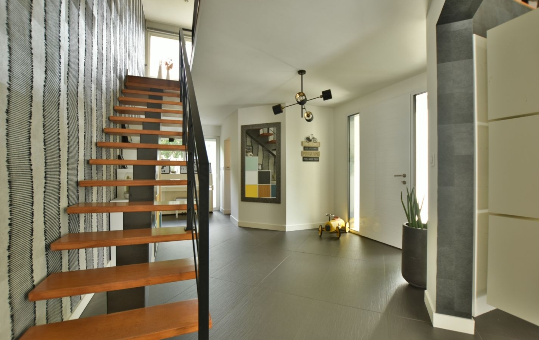 Agence Michel ROUIL : Maison / Villa | CHOLET (49300) | 240 m2 | 721 000 € 