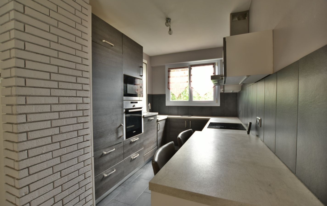 Agence Michel ROUIL : House | SAINT-PIERRE-DES-ECHAUBROGNES (79700) | 135 m2 | 238 500 € 