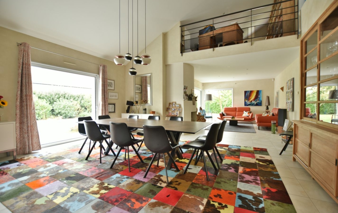 Agence Michel ROUIL : Maison / Villa | CHOLET (49300) | 224 m2 | 748 800 € 