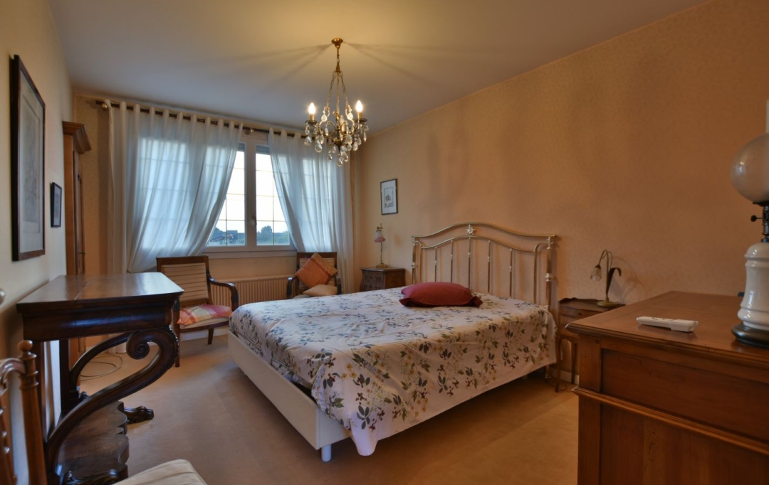 Agence Michel ROUIL : House | CHOLET (49300) | 148 m2 | 229 000 € 