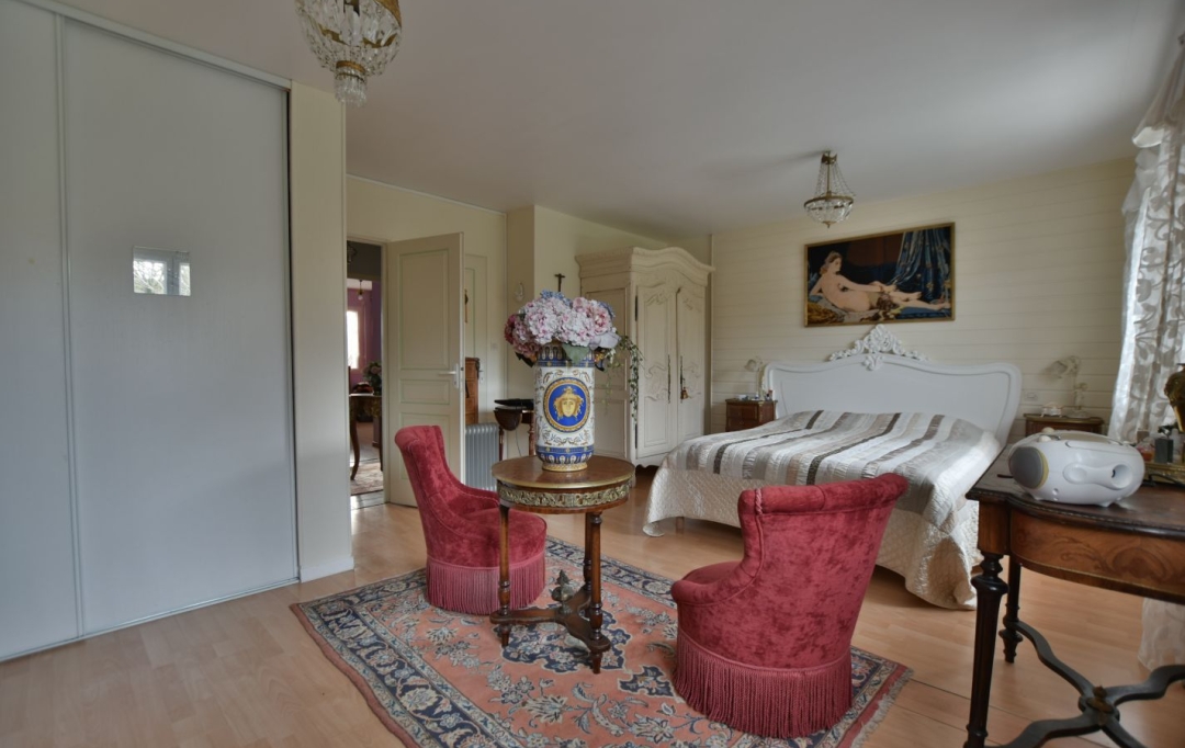 Agence Michel ROUIL : Maison / Villa | YZERNAY (49360) | 140 m2 | 273 000 € 
