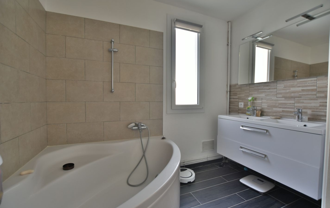 Agence Michel ROUIL : Maison / Villa | CHOLET (49300) | 111 m2 | 331 500 € 