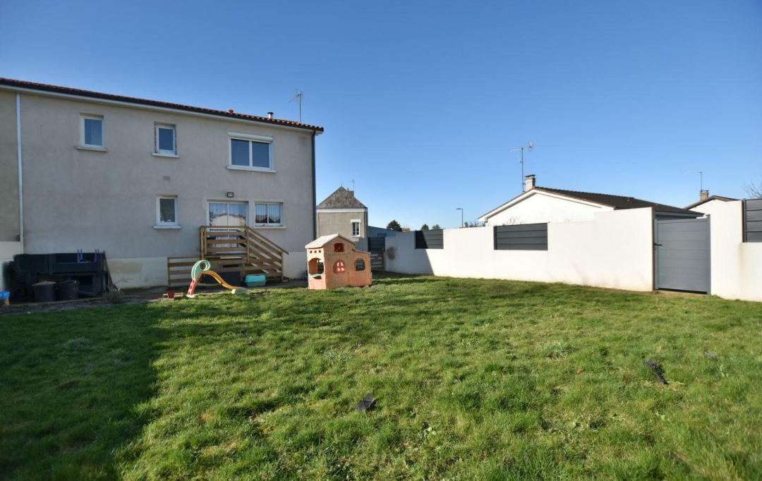 Agence Michel ROUIL : House | VEZINS (49340) | 112 m2 | 239 500 € 