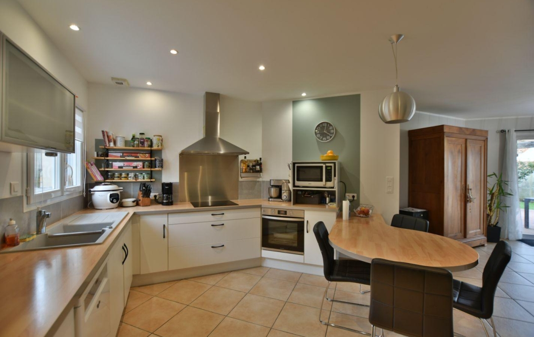 Agence Michel ROUIL : House | LA TESSOUALLE (49280) | 138 m2 | 353 600 € 
