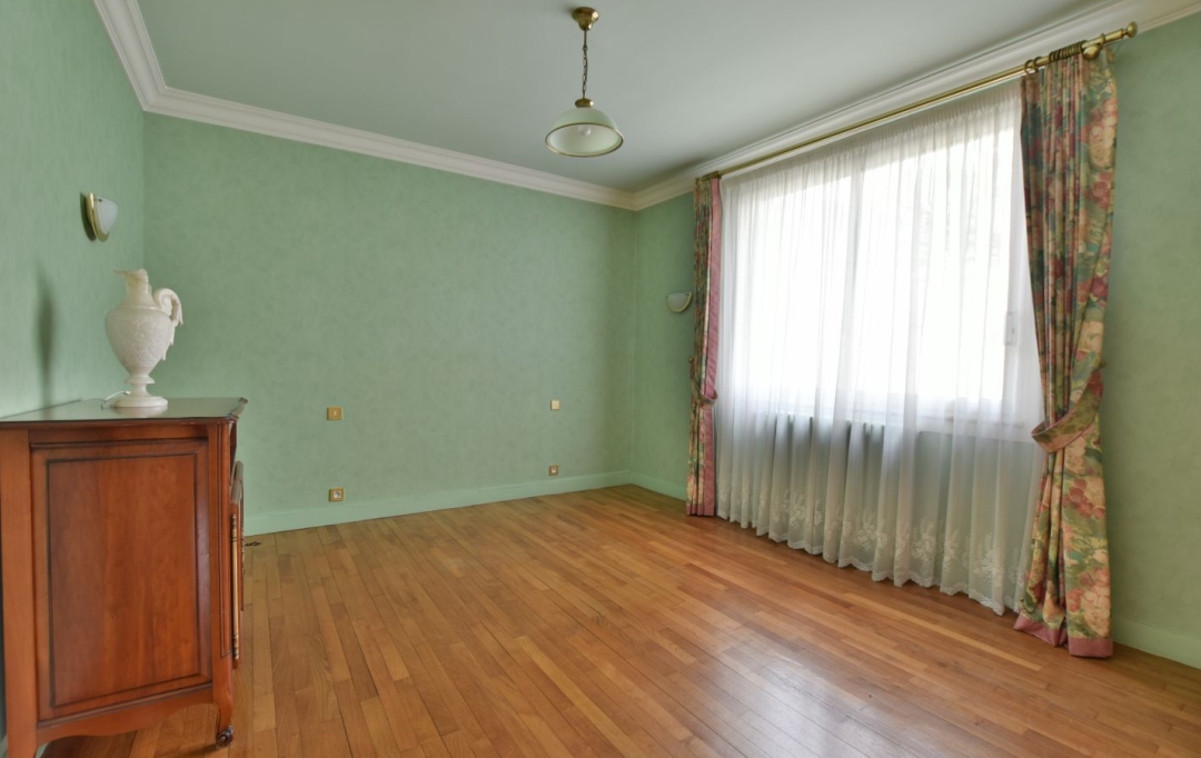 Agence Michel ROUIL : Maison / Villa | CHOLET (49300) | 167 m2 | 249 600 € 