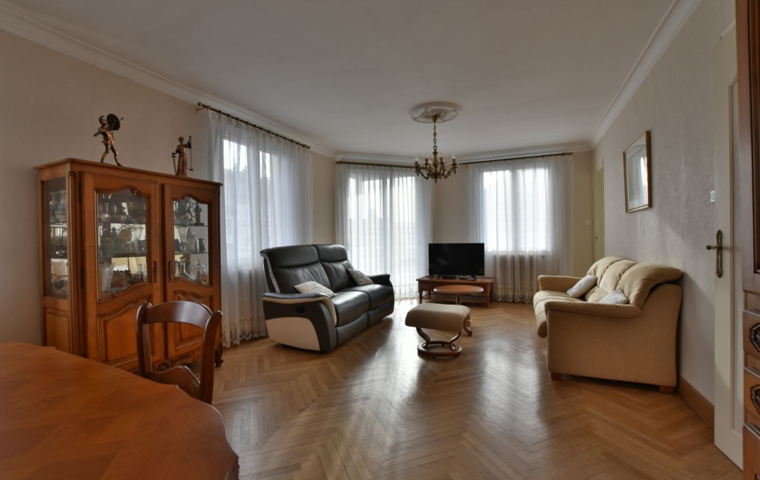 Agence Michel ROUIL : Maison / Villa | CHOLET (49300) | 167 m2 | 249 600 € 